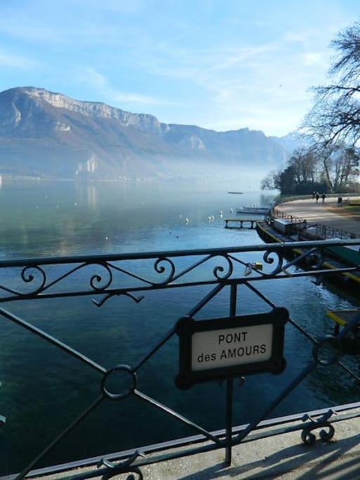 Appartement Plein De Charme - Coeur Vieille Ville Annecy Exterior photo